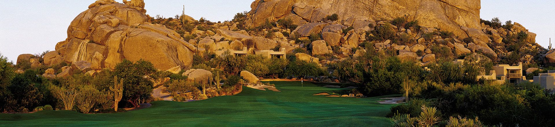 Play golf in America at Boulders Golf Club