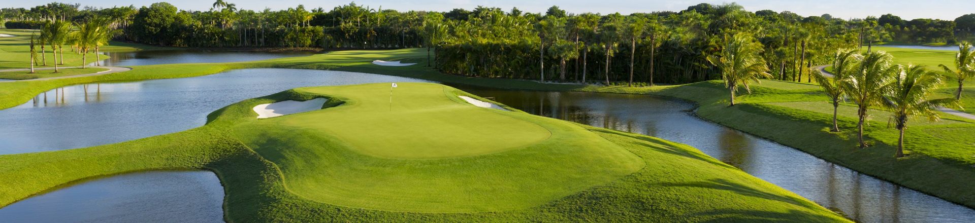 Play golf in Florida at Red Tiger Golf Course, Trump National Doral
